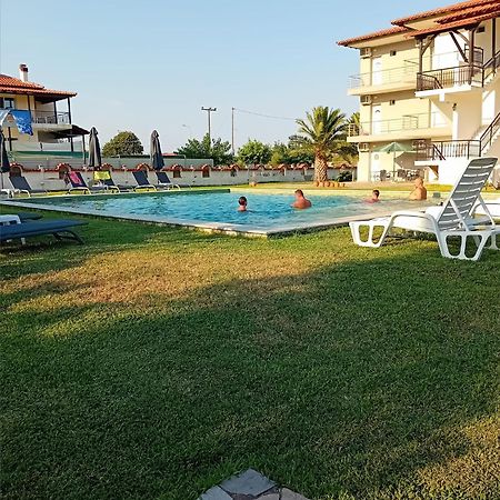 Vergina Pension サルティ エクステリア 写真