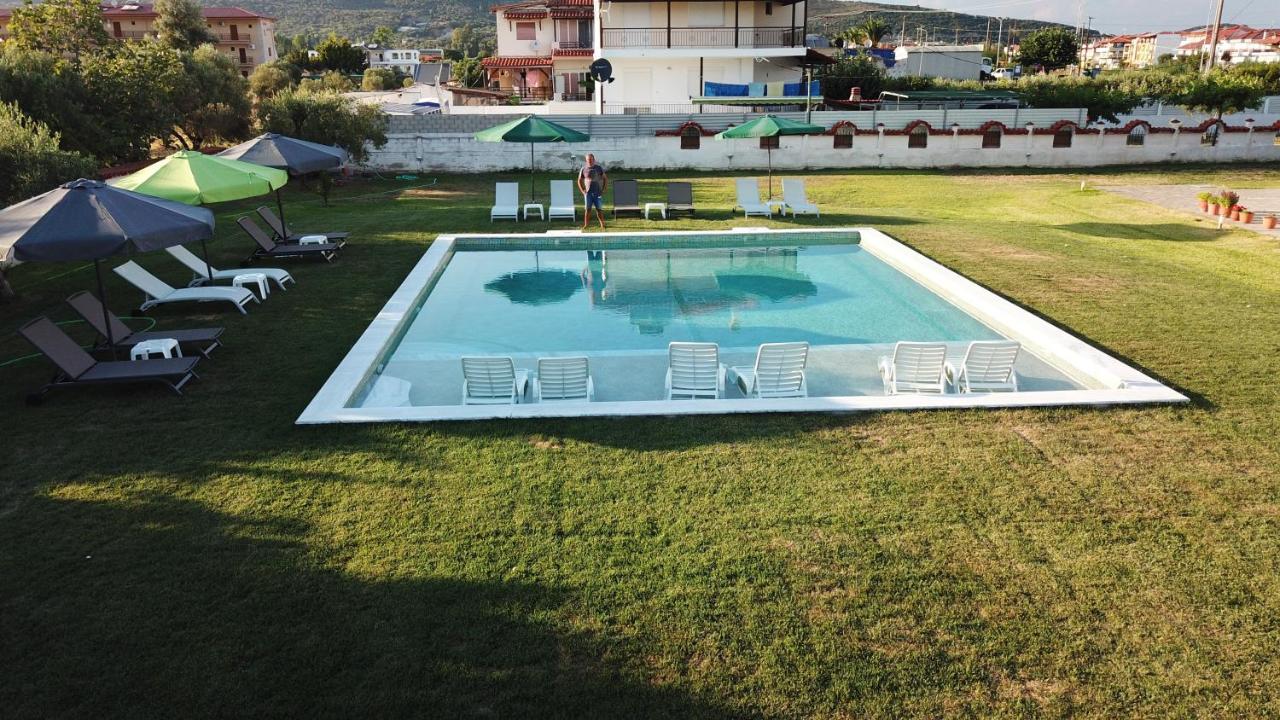 Vergina Pension サルティ エクステリア 写真